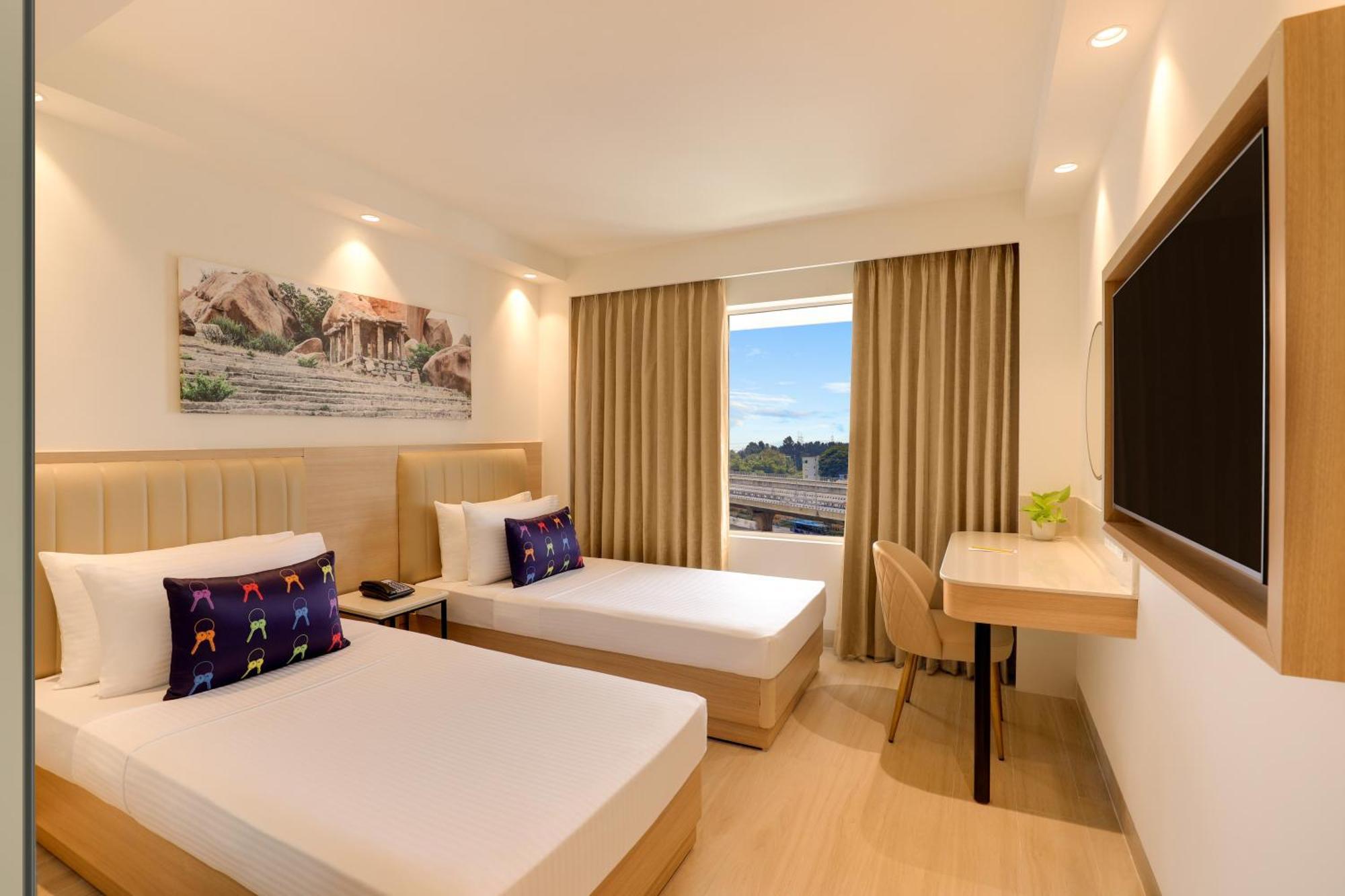 Keys Select By Lemon Tree Hotels, Hosur Road, Bengaluru Exterior photo