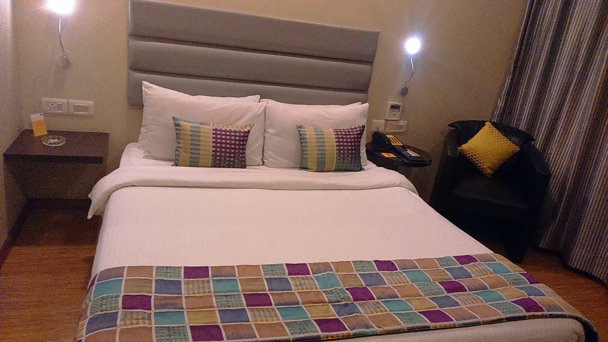 Keys Select By Lemon Tree Hotels, Hosur Road, Bengaluru Exterior photo